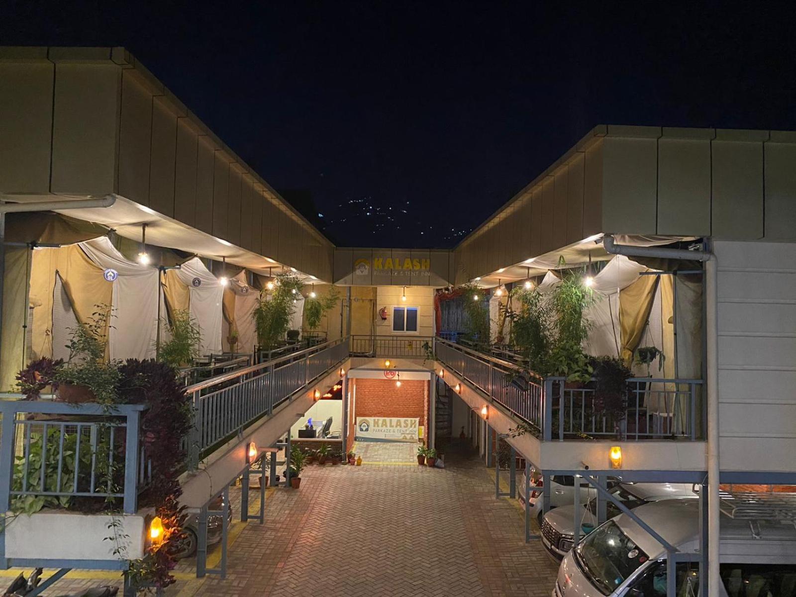 Kalash Parkaze And Tent Inn Pokhara Kültér fotó