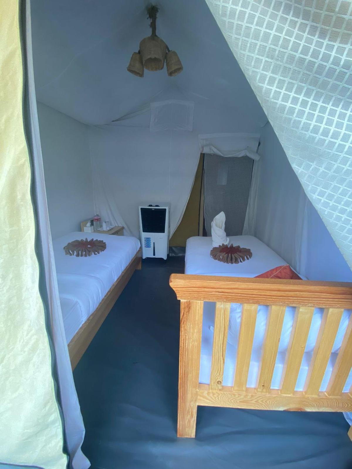 Kalash Parkaze And Tent Inn Pokhara Szoba fotó