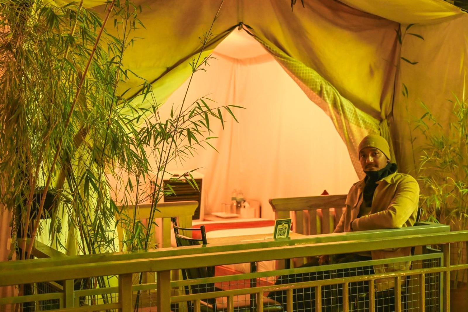 Kalash Parkaze And Tent Inn Pokhara Szoba fotó